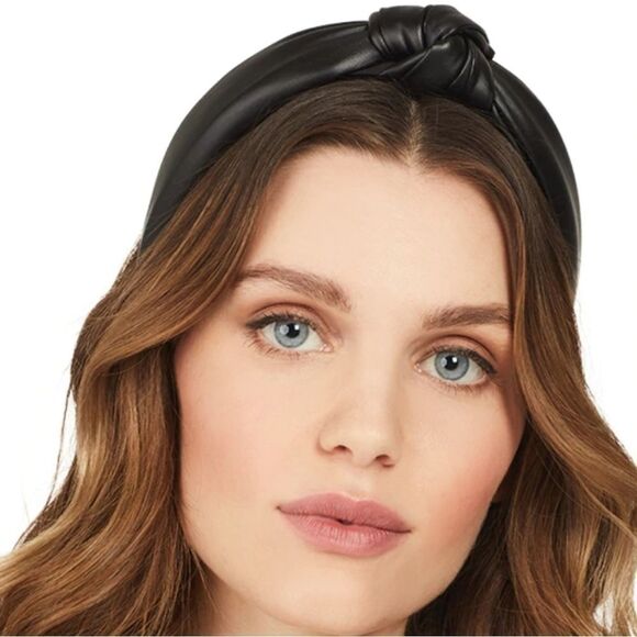 💖 2/$30 Womens Boho black top knot faux leather wide thick minimalist headband - Picture 1 of 14